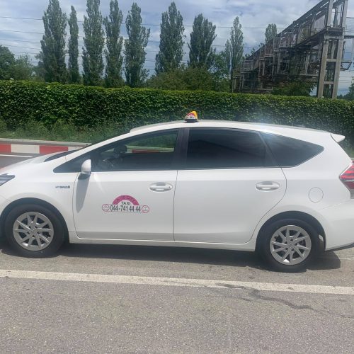 plusi prius